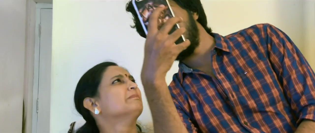 Beach Road Chetan (2019) Telugu 720p HDRip x264 DD5 1 ESub-BWT Beach Road Chetan (2019) Telugu 720p HDRip x264 DD5 1 ESub-BWT