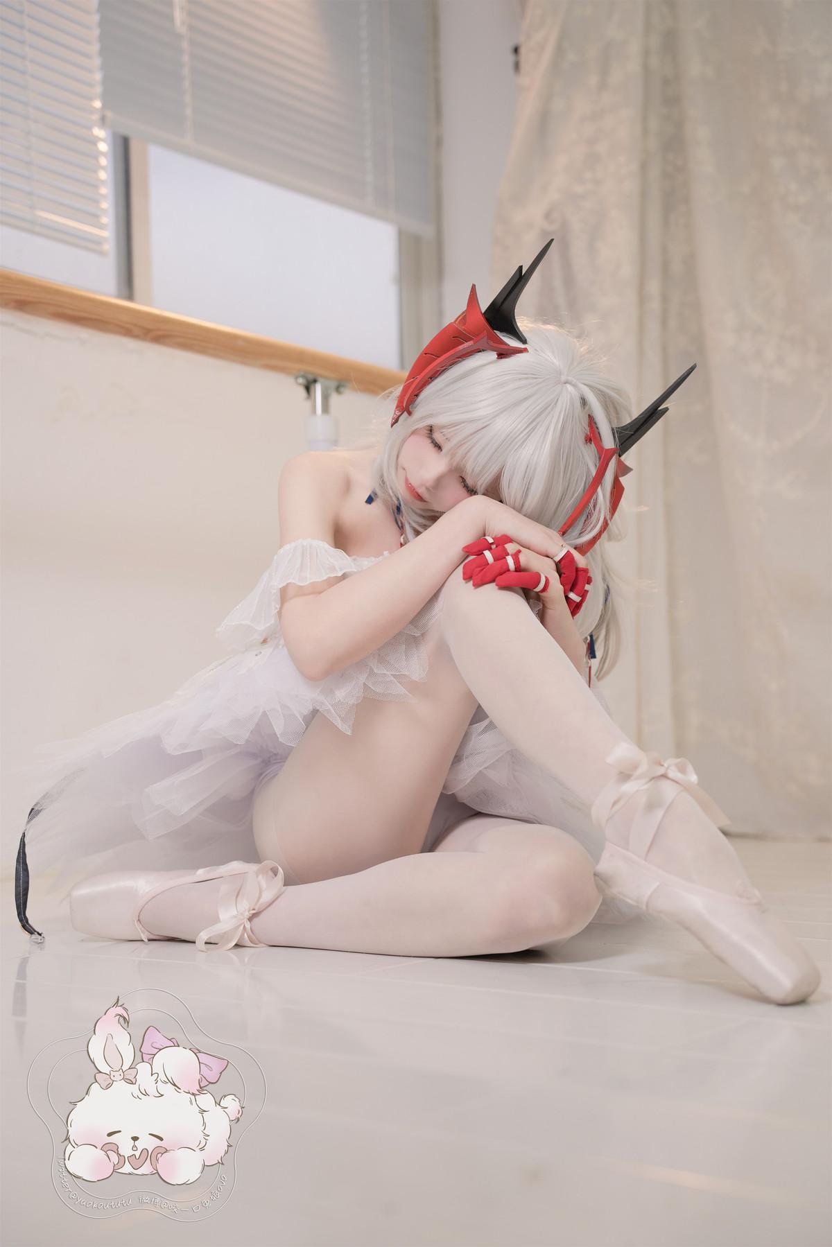 Cosplay 咬一口兔娘 天鹅之舞(19)