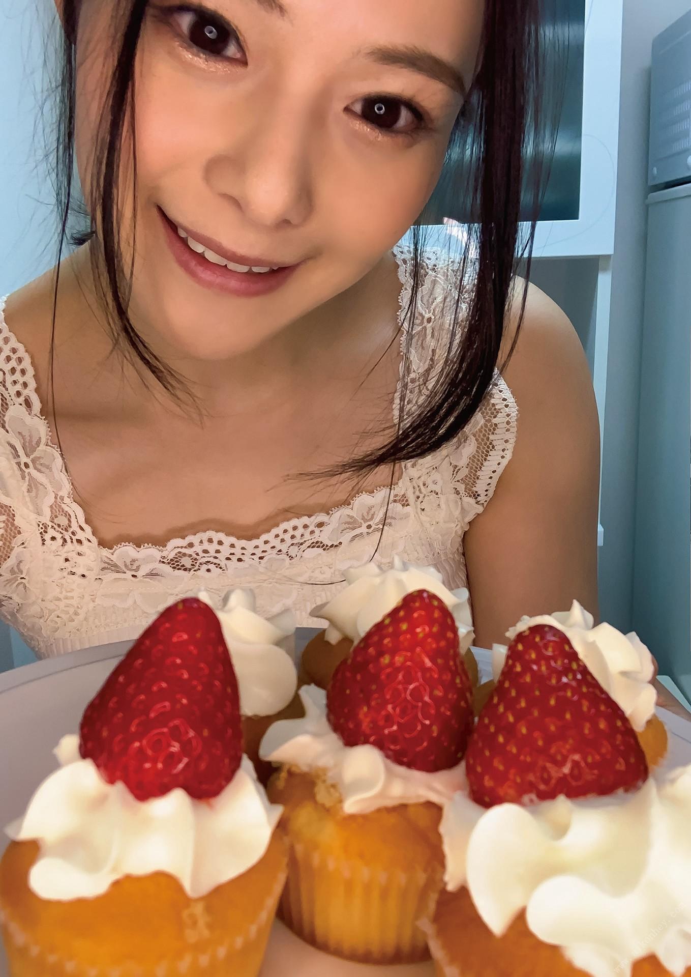 Nene Yoshitaka 吉高寧々, アサ芸SEXY女優写真集 自撮りヌード写真集プロジェクト＃02 だいすきやで。 Set.04(13)