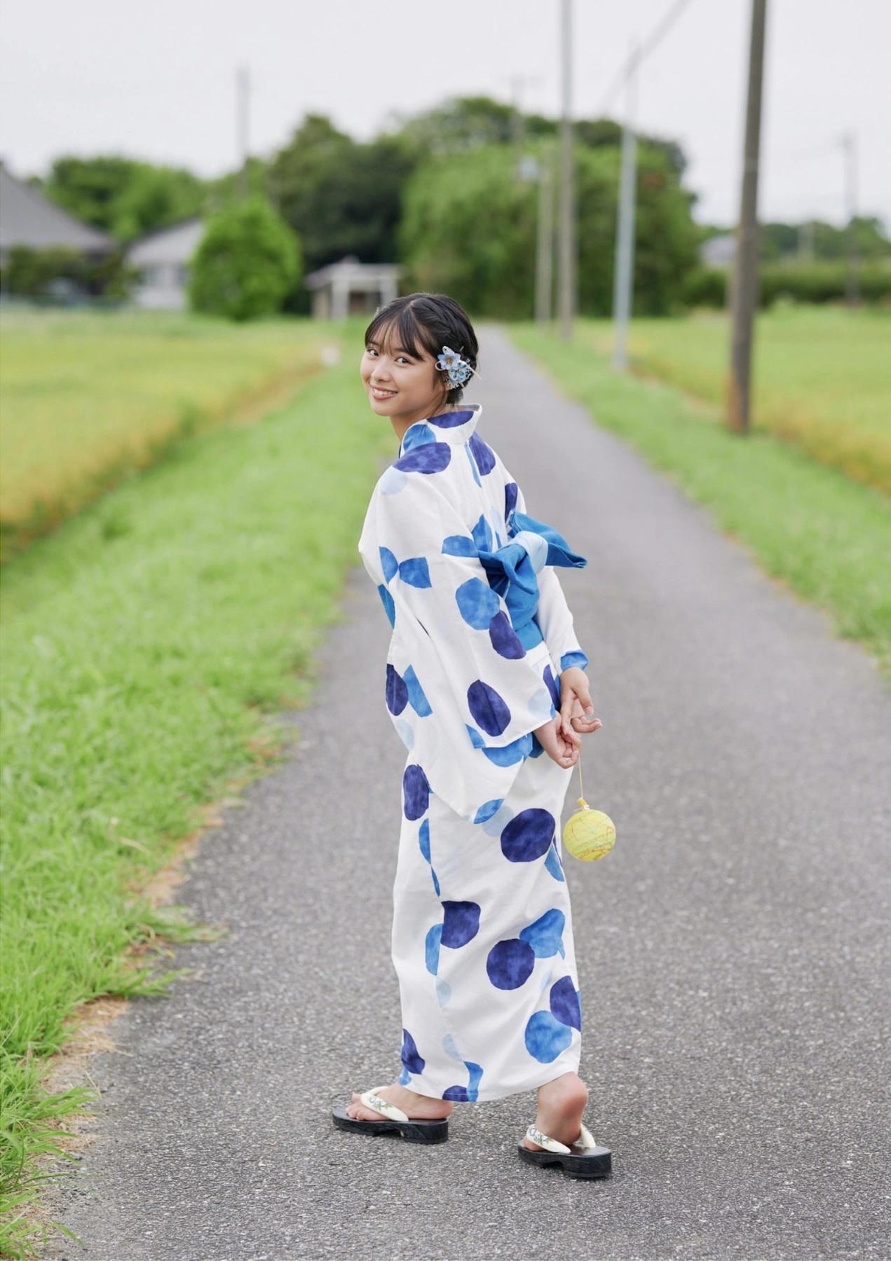 Miku Kuwajima 桑島海空, Dolce 写真集 「ラスト・サマー・ビキニ」 Set.01(5)