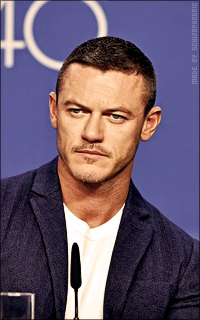 Luke Evans VTAg2JVs_o