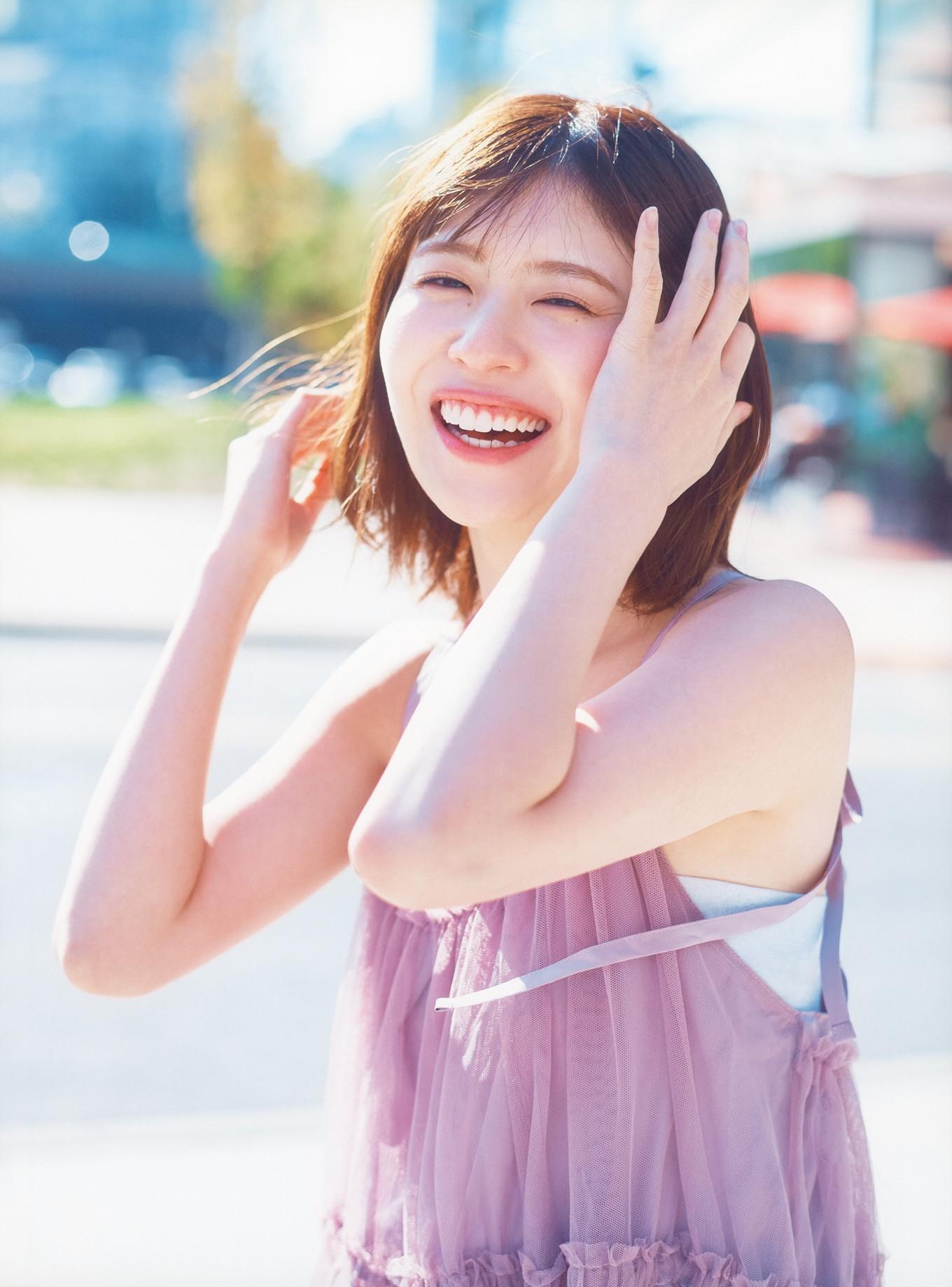 Konoka Matsuda 松田好花, 1st写真集 Photobook 「振り向いて」 Set.01(3)