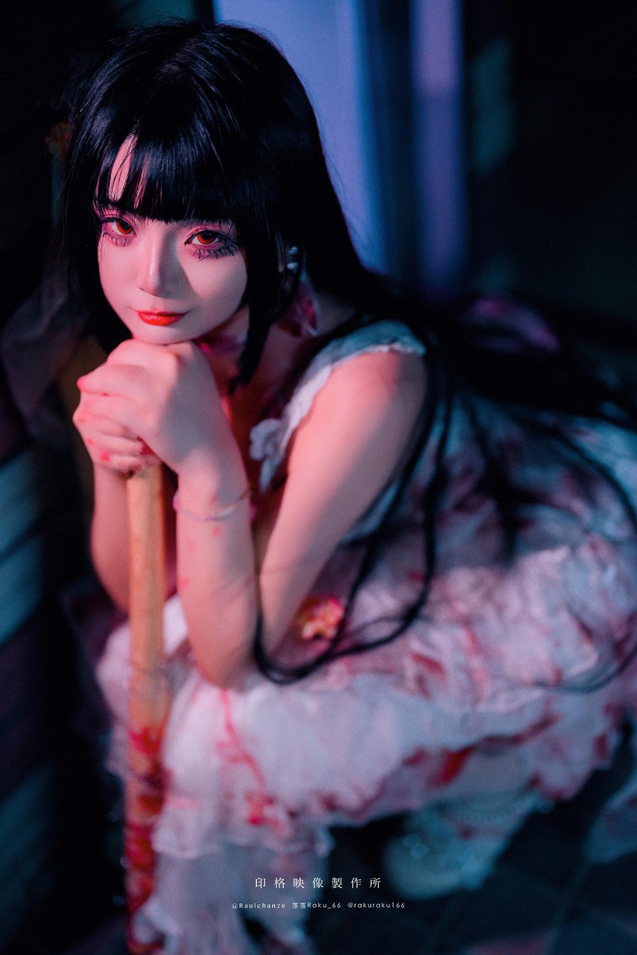 落落Raku, 写真集 孤独的玛丽 Lonely Mary(14)