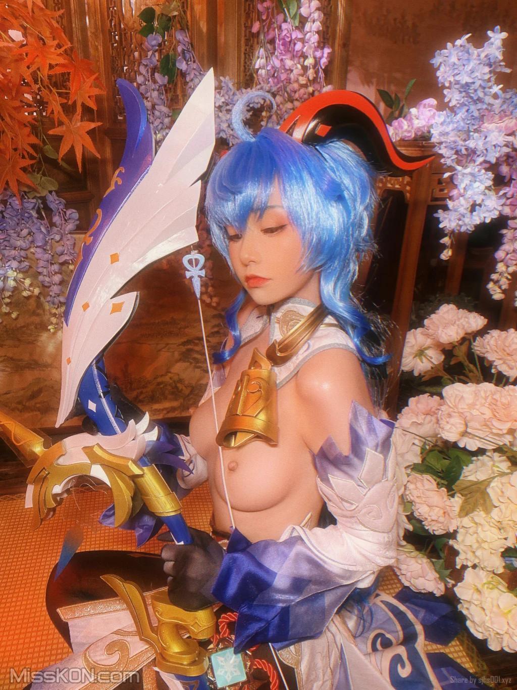 Coser@爆机少女喵小吉 (Nekokoyoshi): 原神-甘雨 (49 photos )(25)