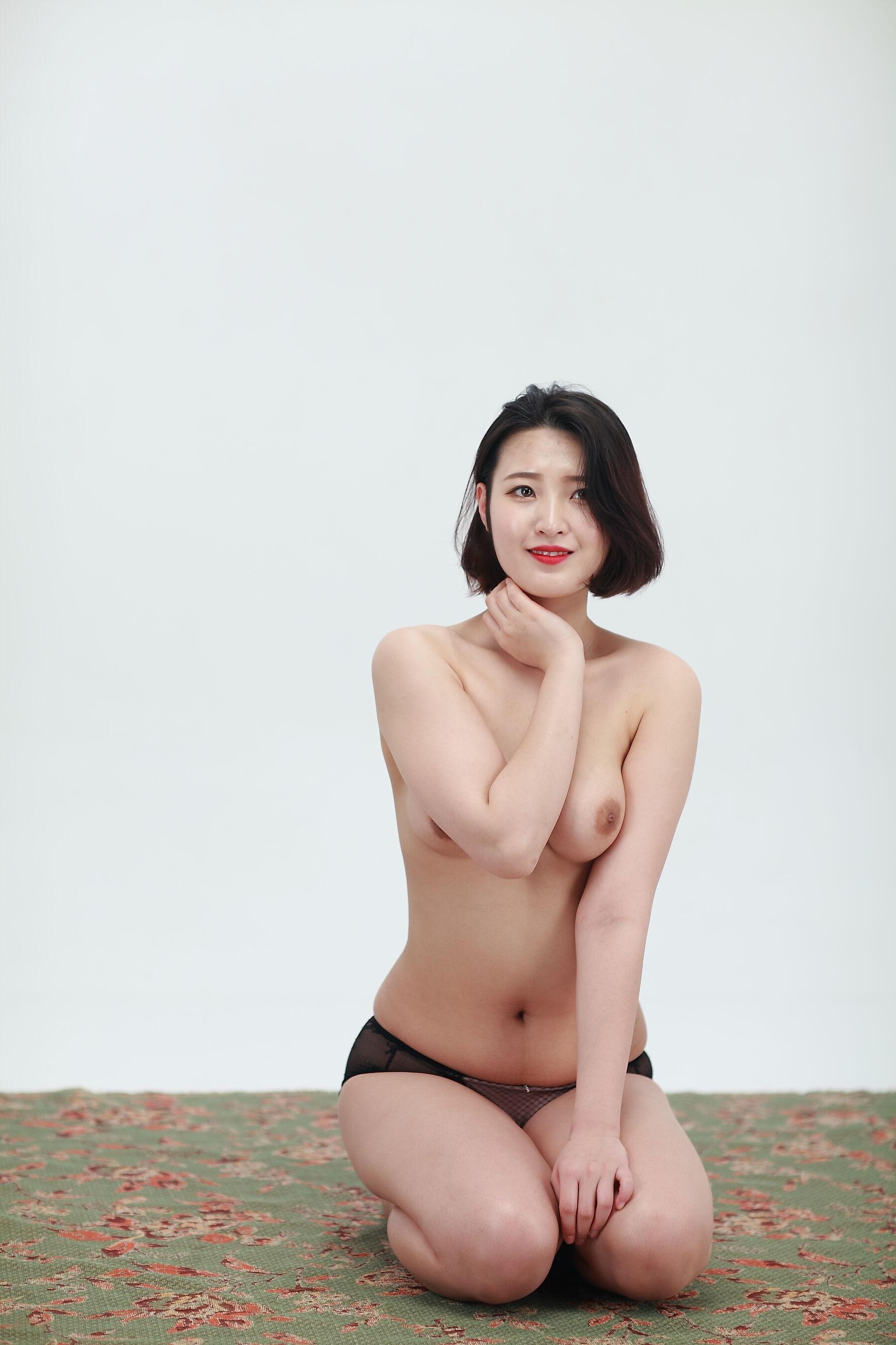 韩模人体 韩模尤娜（유나）人体私拍套图(75)