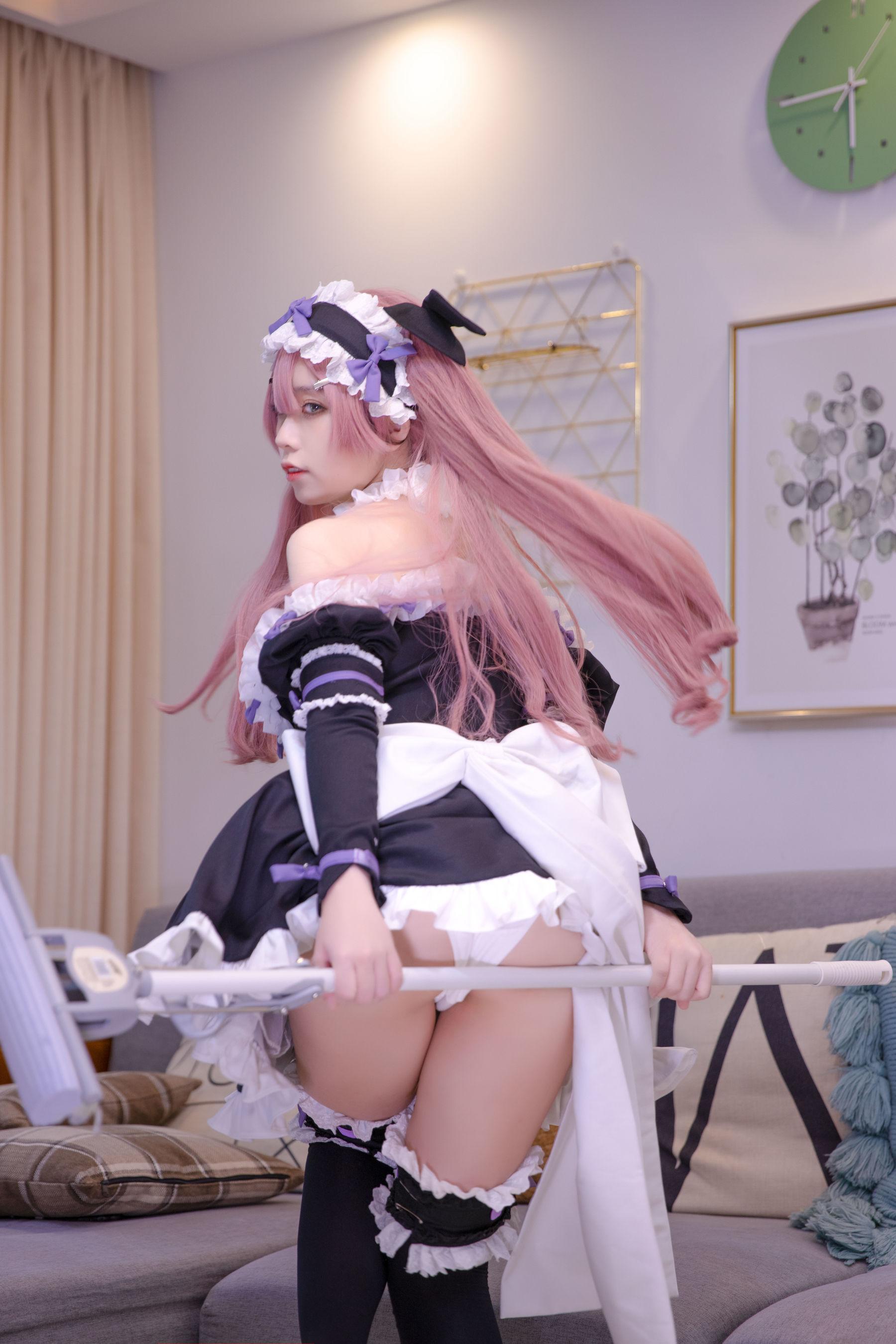 [网红COSER] 动漫博主G44不会受伤 – lade女仆(21)