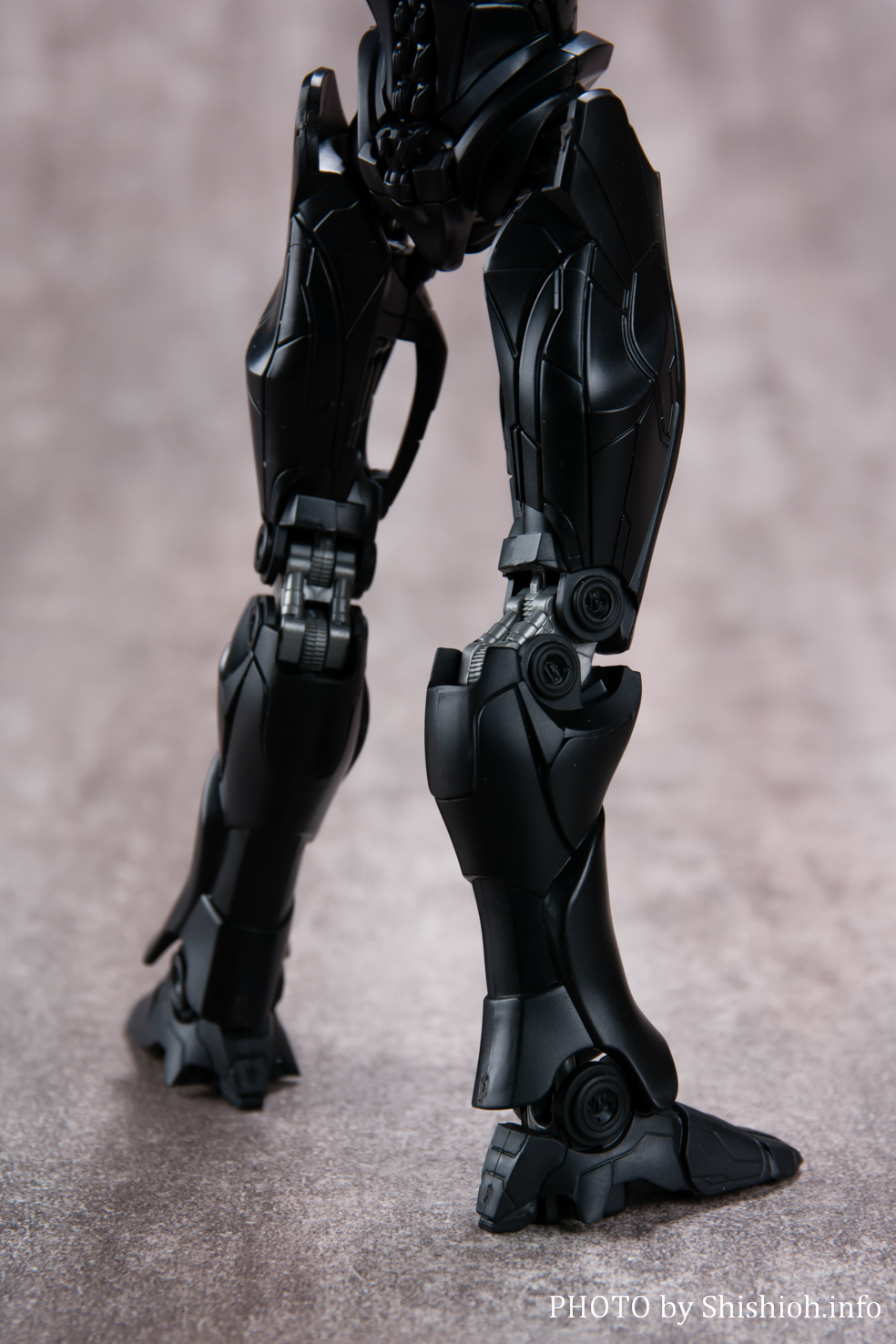 Pacific Rim : Uprising - Robot Spirits - Side Jaeger - Obsidian Fury (Bandai) - Page 2 WwcZhCrv_o