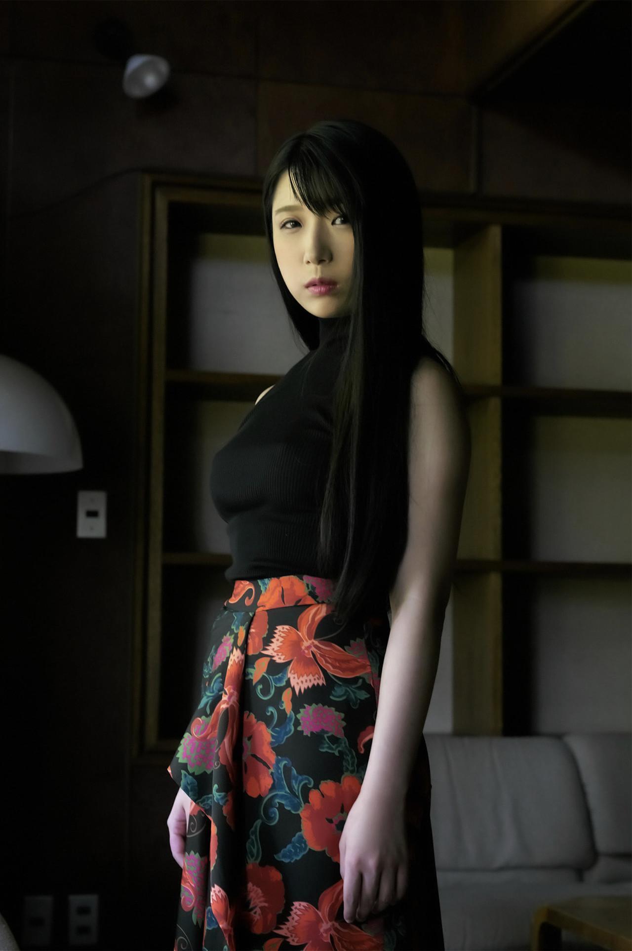 Mihina Nagai みひな, ヌード写真集 「雛～あの夏、儚げで可憐な君と～」 Set.02(12)