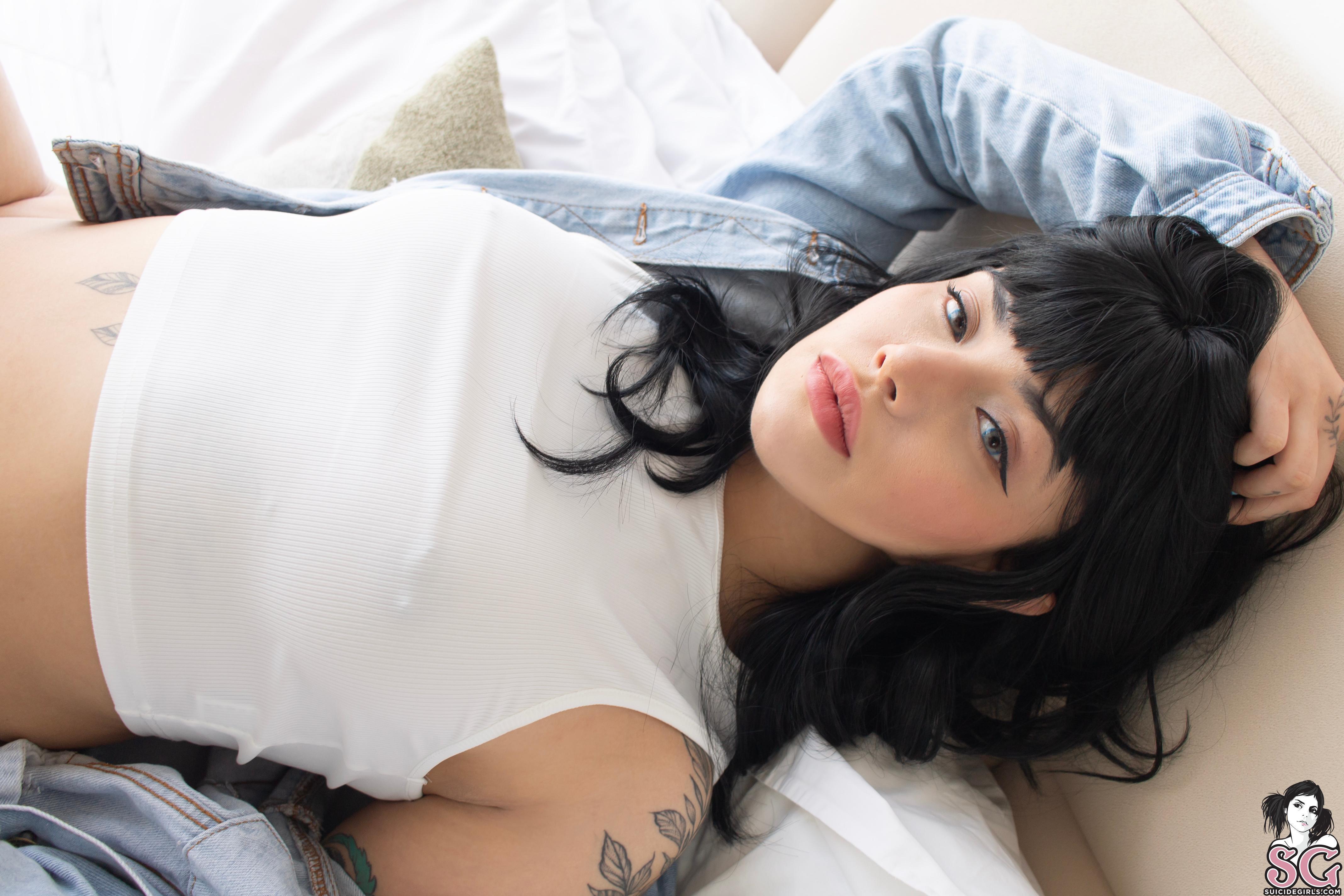 Anybloom Suicide, Morning Reading