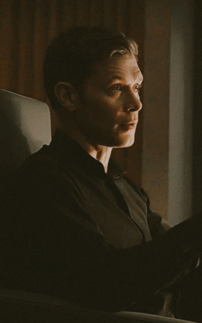 Joseph Morgan 4FiqcM6O_o