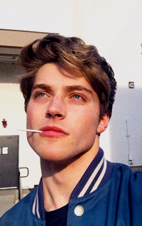 Froy Gutierrez 3MXWOJNW_o