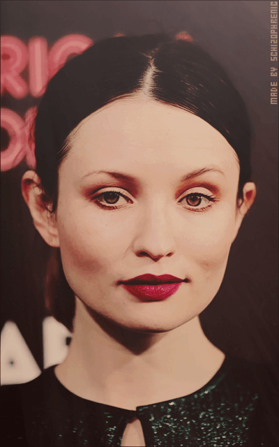 Emily Browning OKVzU6w7_o