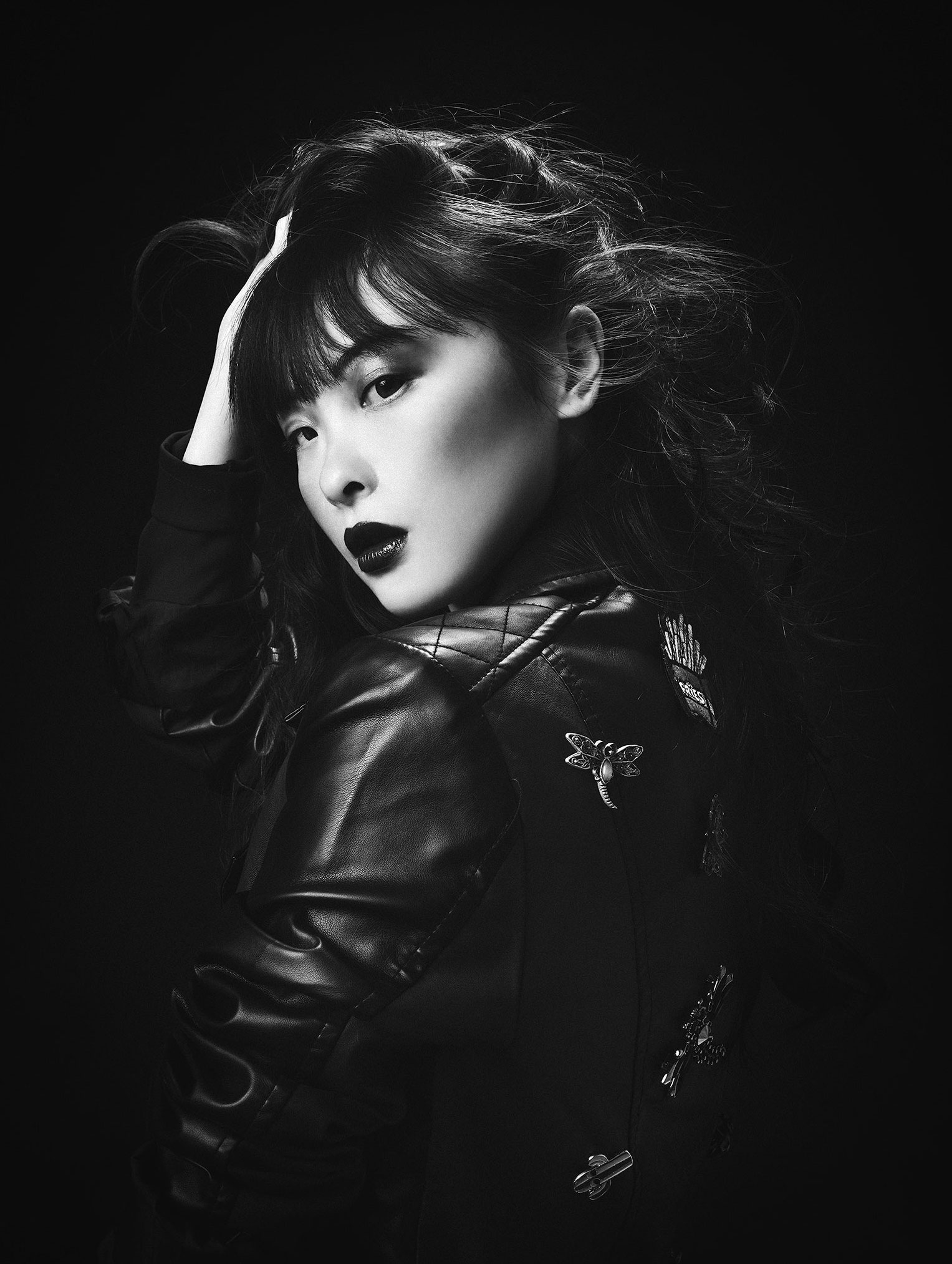 Chacha Huang by Rebeca Saray Чача Хуань / фото 01