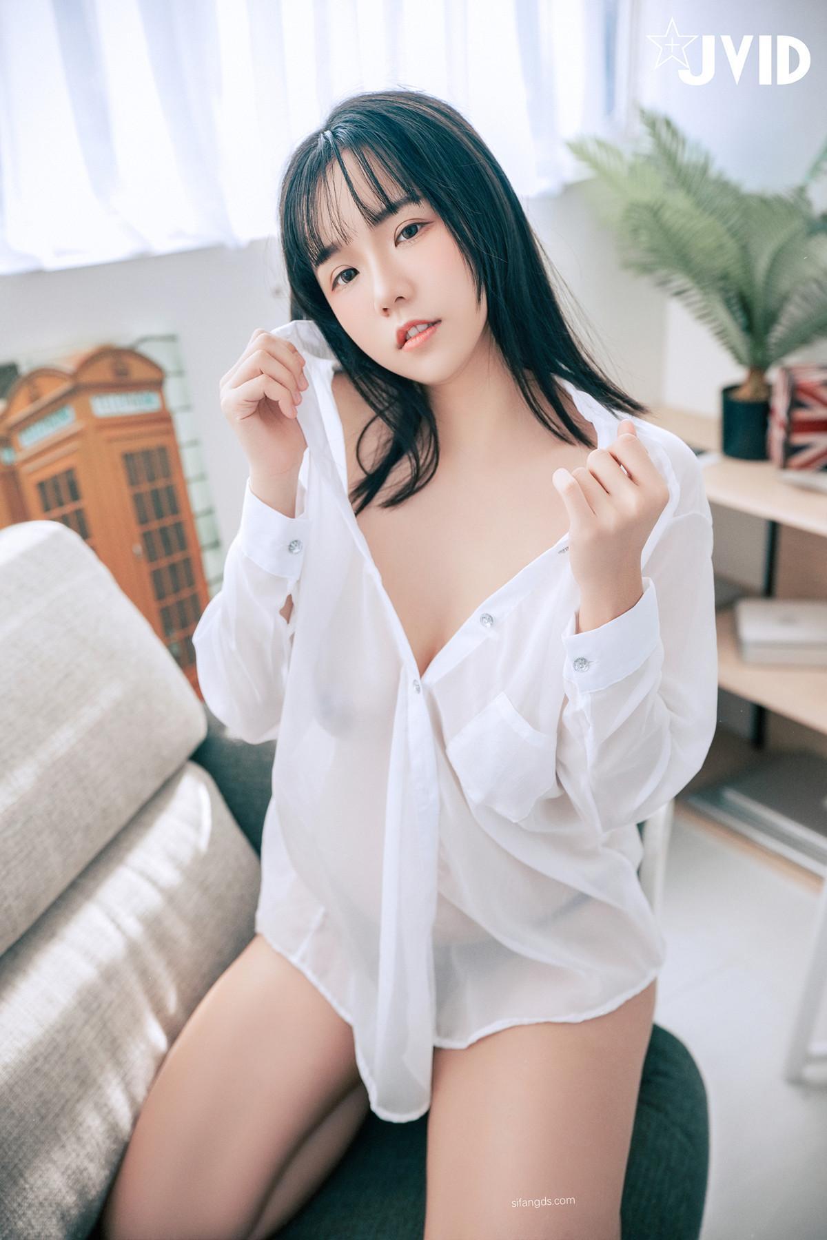 JVID Angela寶7 – 被按摩師玩弄の墮落妻子－寶七🔥被技巧高超的手技開發出性感帶 Set.04(3)