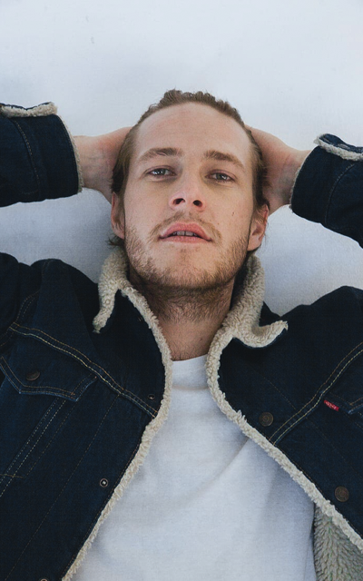 Luke Bracey ChQHQKZJ_o