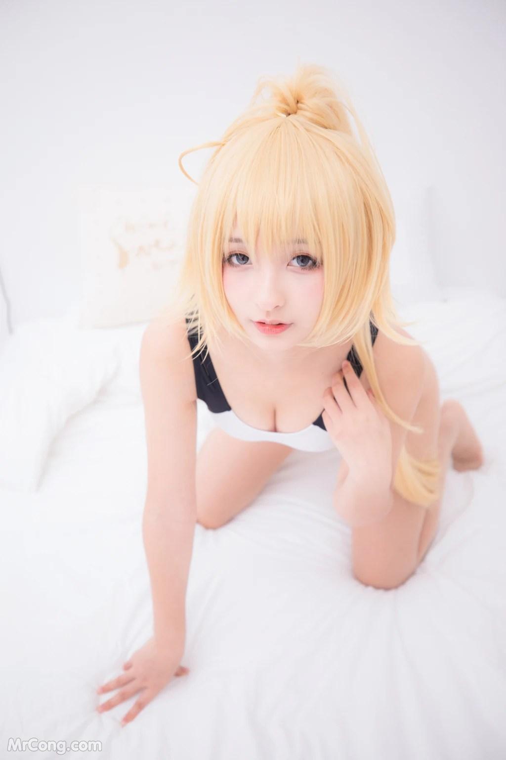 Coser@神楽坂真冬 Vol.036: 电子相册-白贞德《Swimingthedrea》(150 photos)(72)
