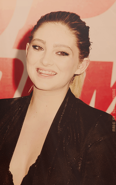 Willow Shields REYZcxRo_o