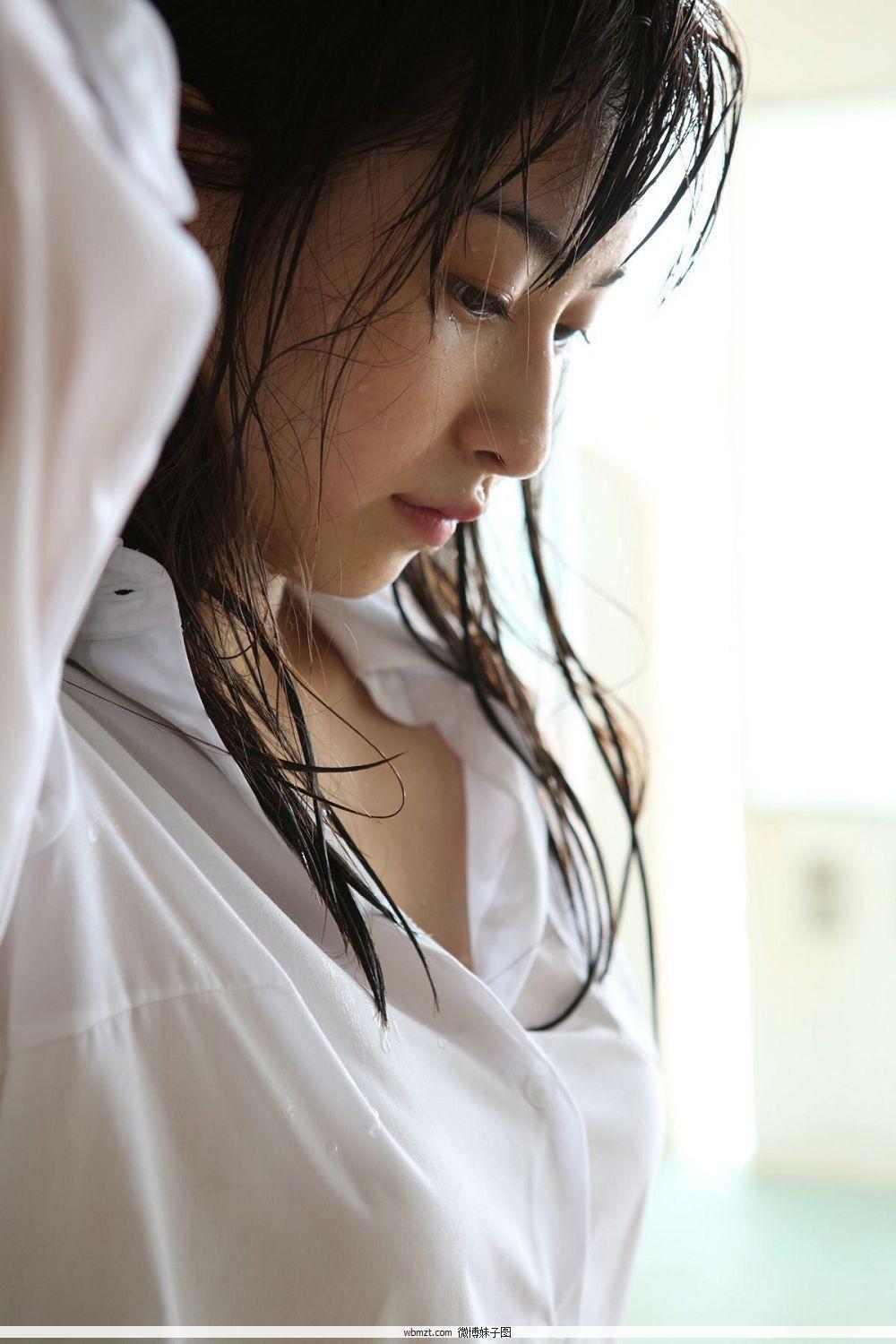 [H!P Digital Books写真] Vol.143 植村美 Akari Uemura(11)