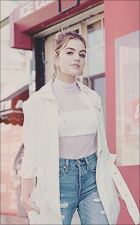 Lucy Hale BSvQWk9q_o