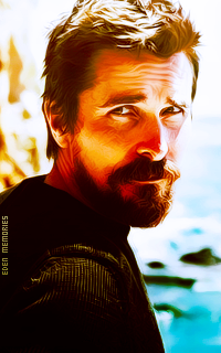 Christian Bale QRG9T7Qz_o