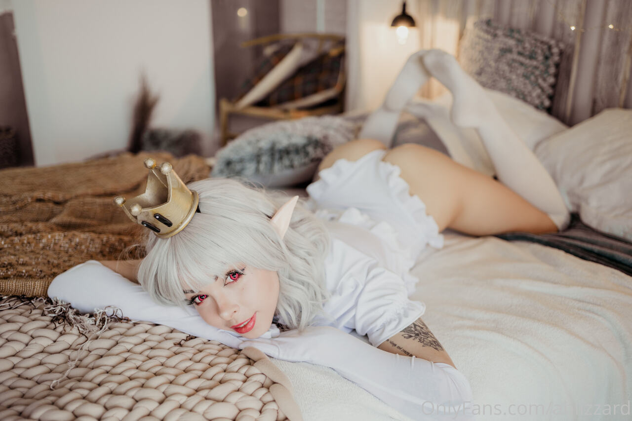 Amanda Welp - Booette