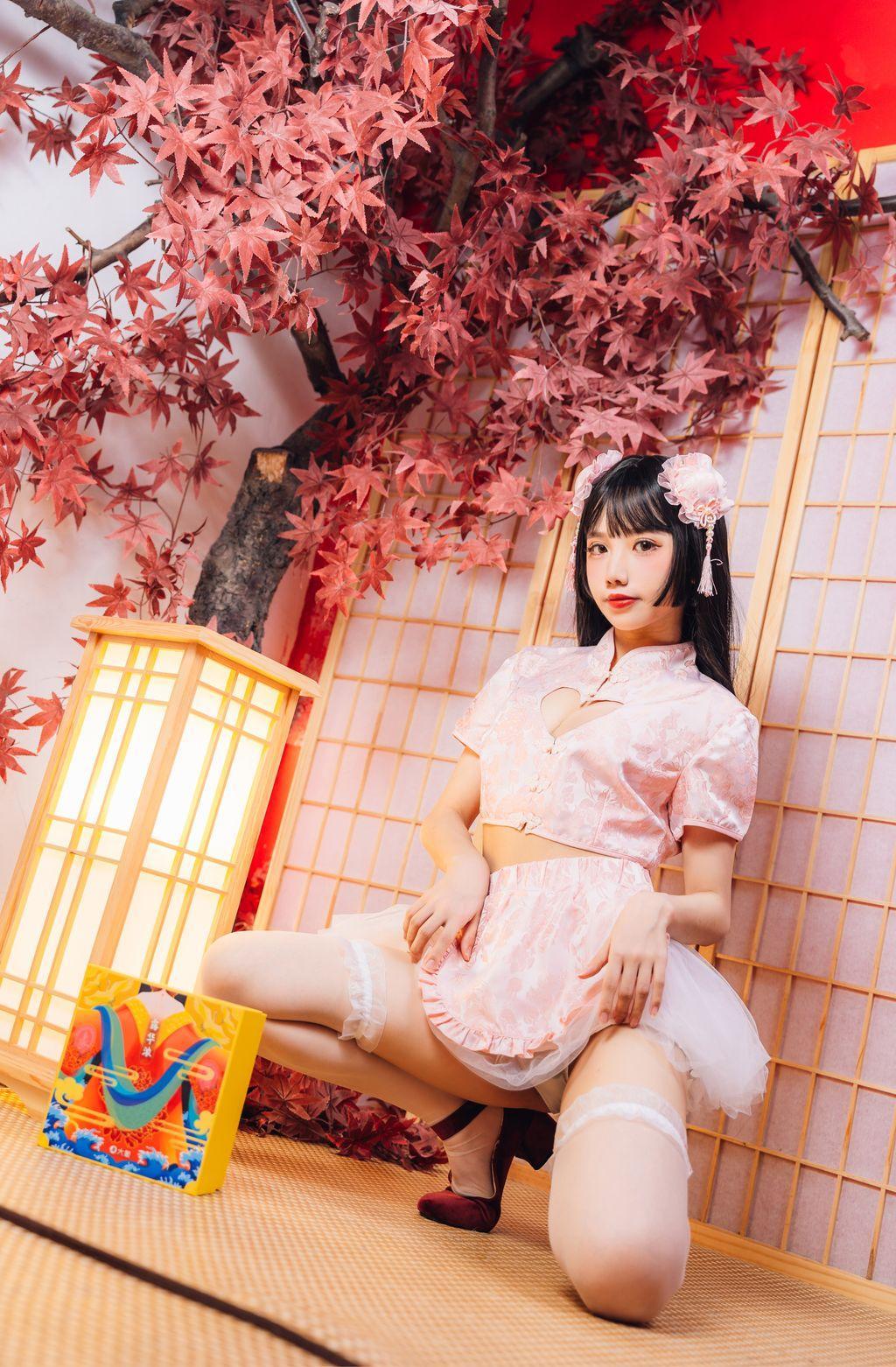 Coser@果咩酱w Vol.017: 电子图 (21 photos)