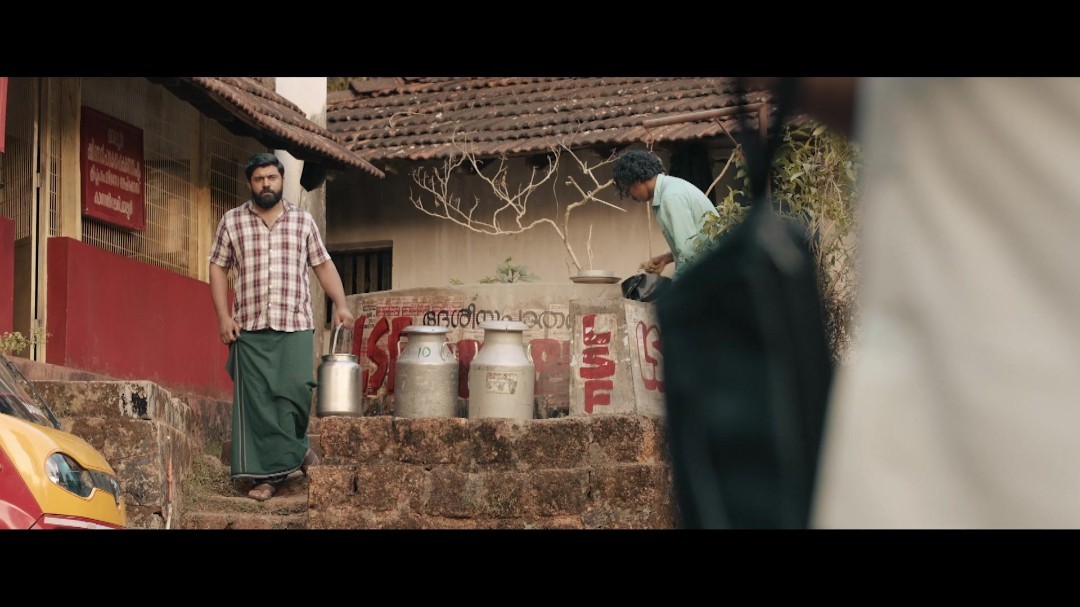 Padavettu (2022) Malayalam 1080p WEB-DL AVC DD5 1 ESub-BWT Exclusive Padavettu (2022) Malayalam 1080p WEB-DL AVC DD5 1 ESub-BWT Exclusive