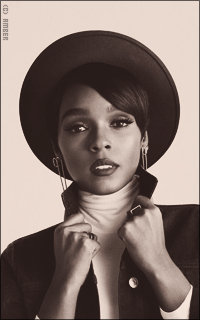 Janelle Monae DqFgBcQK_o