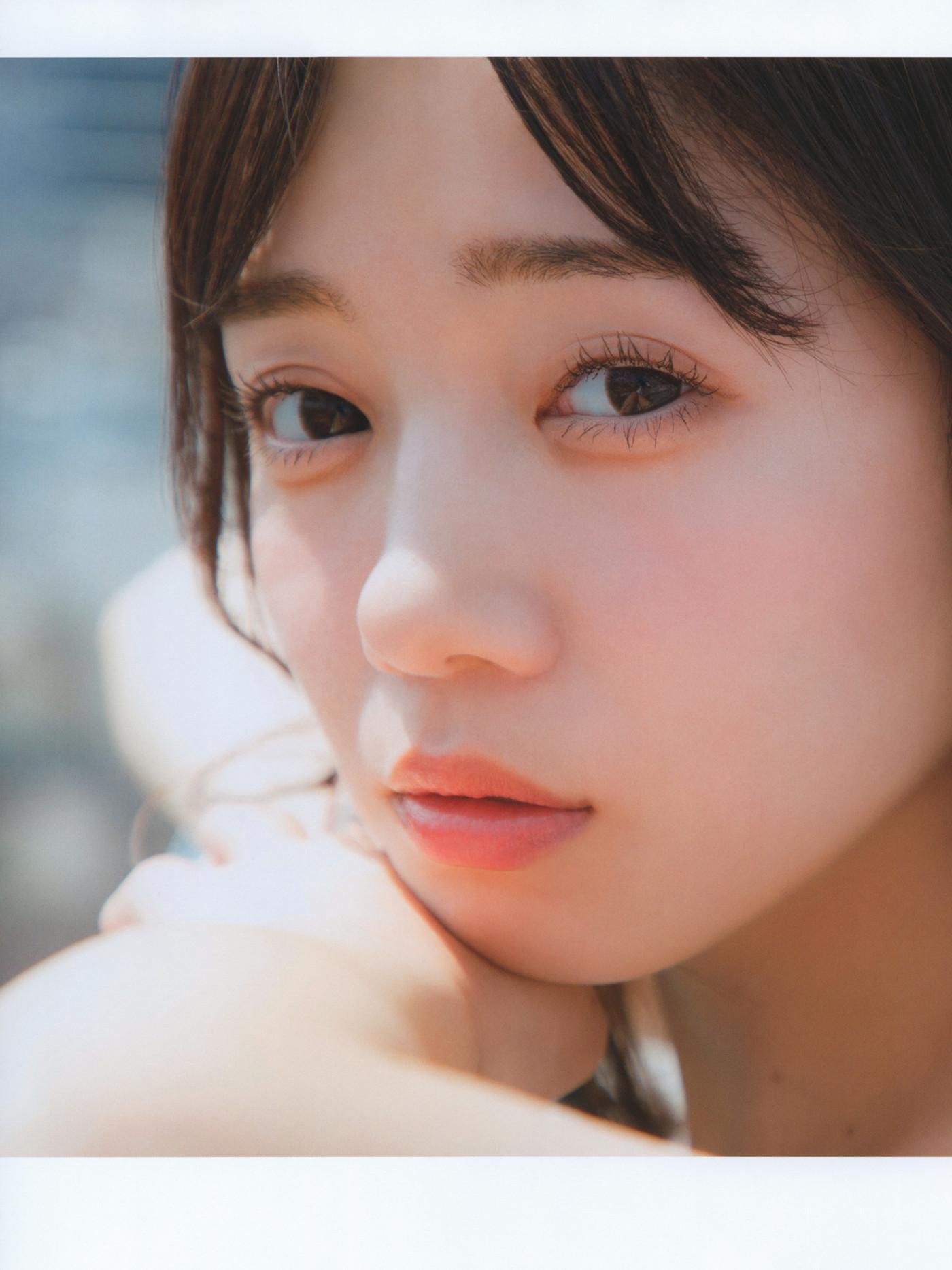 Kyoko Saito 齊藤京子, WHITE Graph 009 Set.03(20)