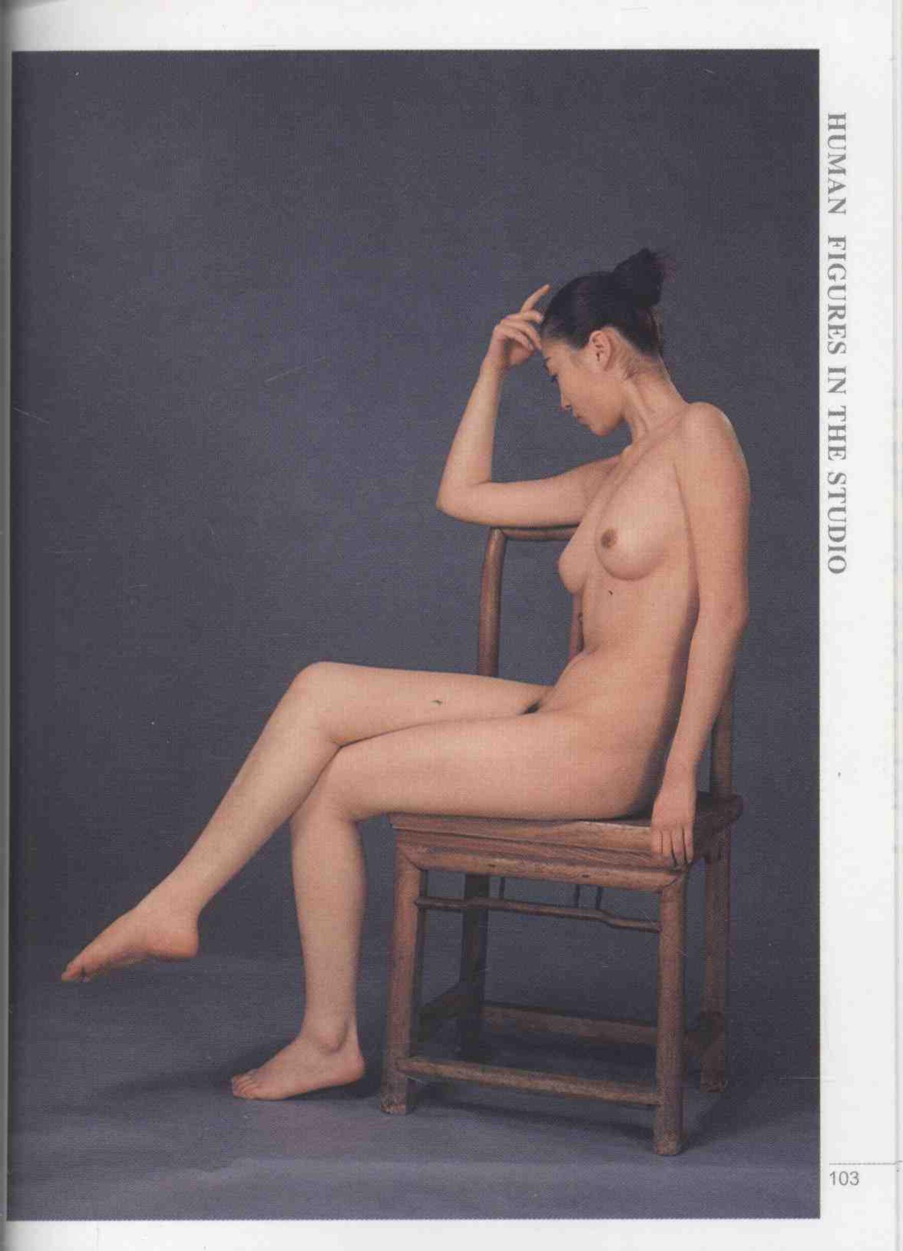 书籍扫描 实用人体模特摄影·坐姿篇(108)