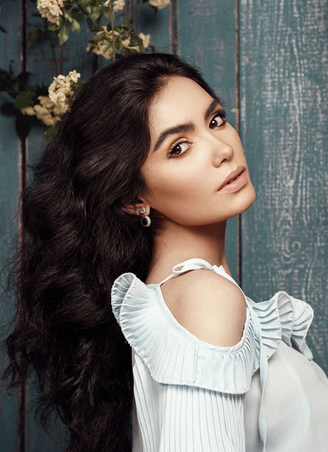 Spring story / Niloofar Bagherii by Babak Fatholahi Spring story / Niloofar Bagherii by Babak Fatholahi