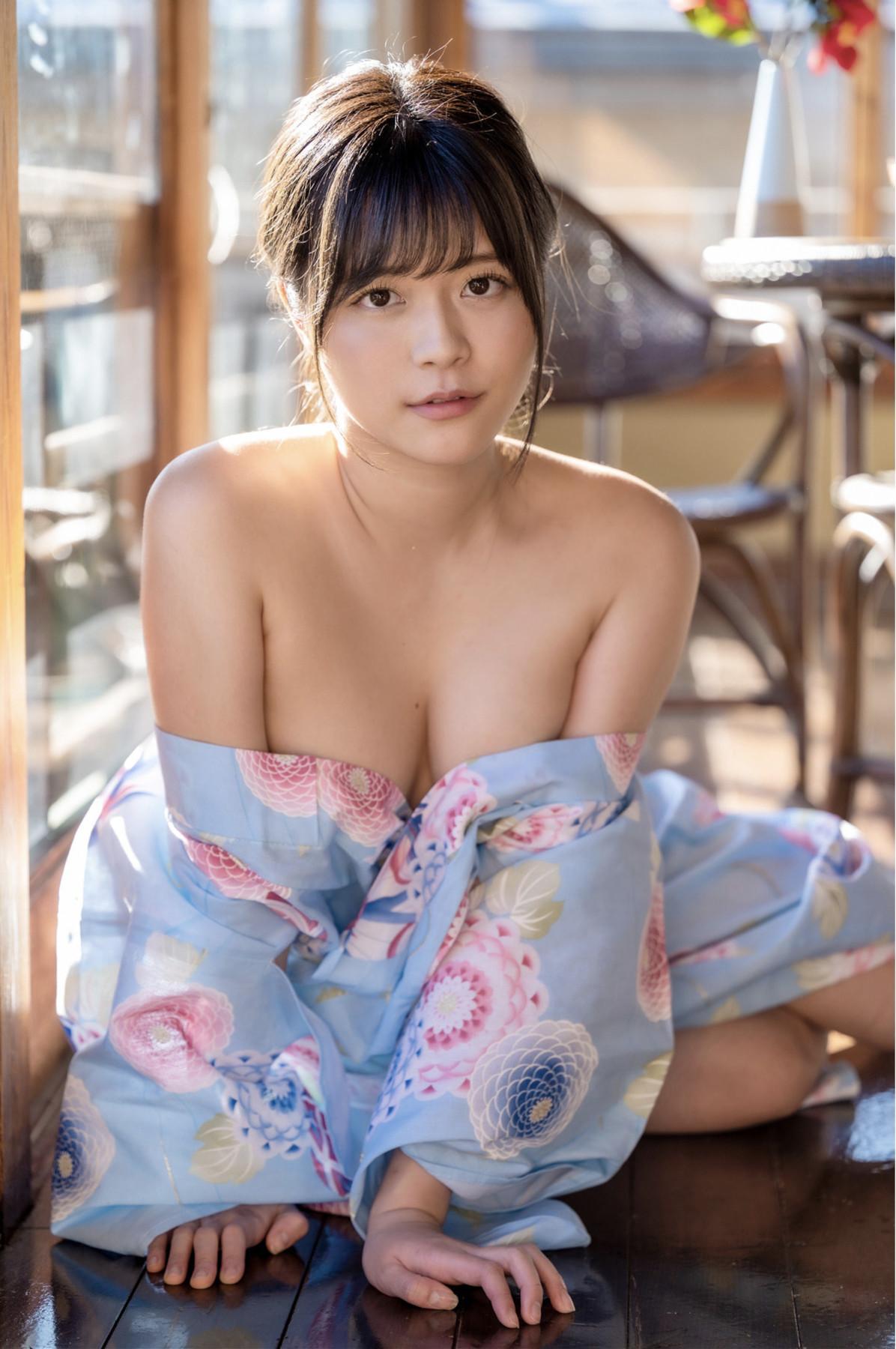 Kanon Kanade 奏音かのん, ヌード写真集 「初めは少しだけ優しく」 Set.01(11)