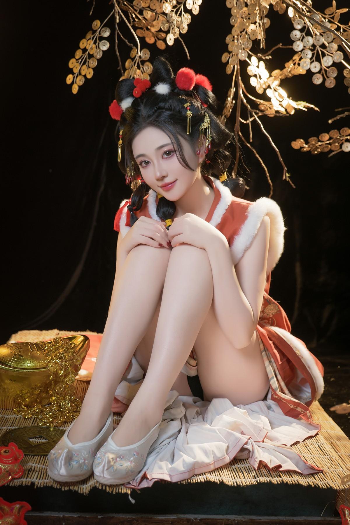 年年Nnian, ヌード写真集 Golden Tree(39)