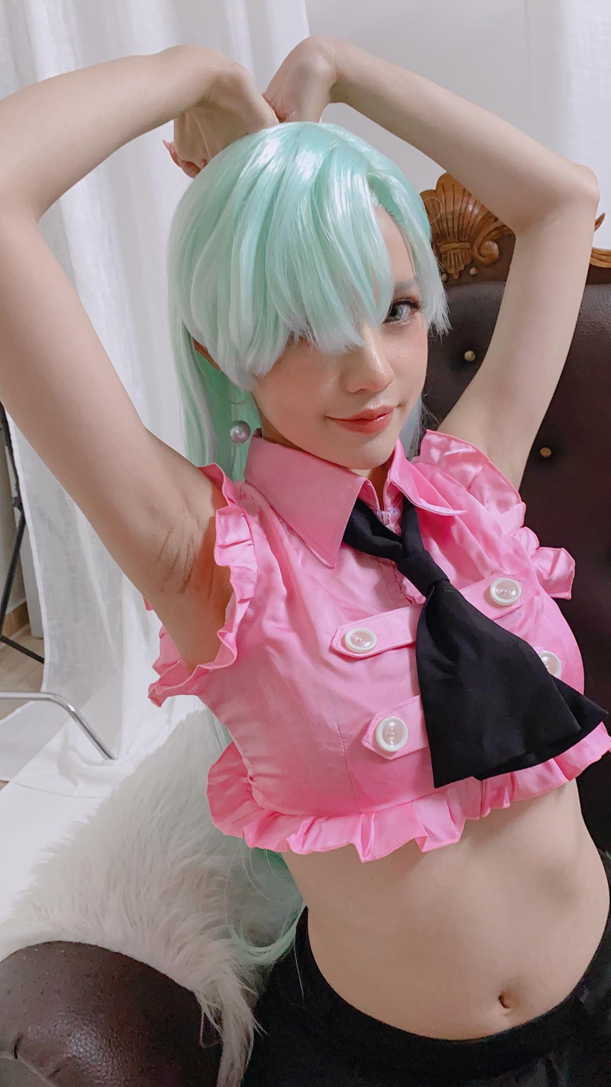 Cosplay PingPing平平 – Elizabeth Liones(32)