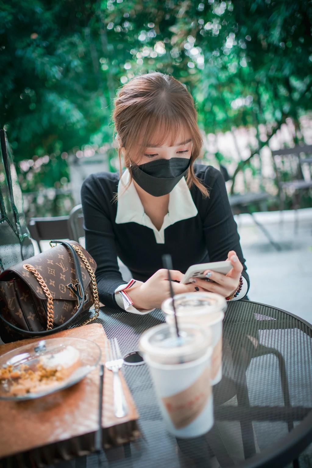 DJAWA Photo - Son Ye-Eun (손예은): "A Snap of Intimacy" (160 photos)(60)