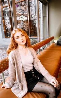 Julia Adamenko RHDvnso6_o