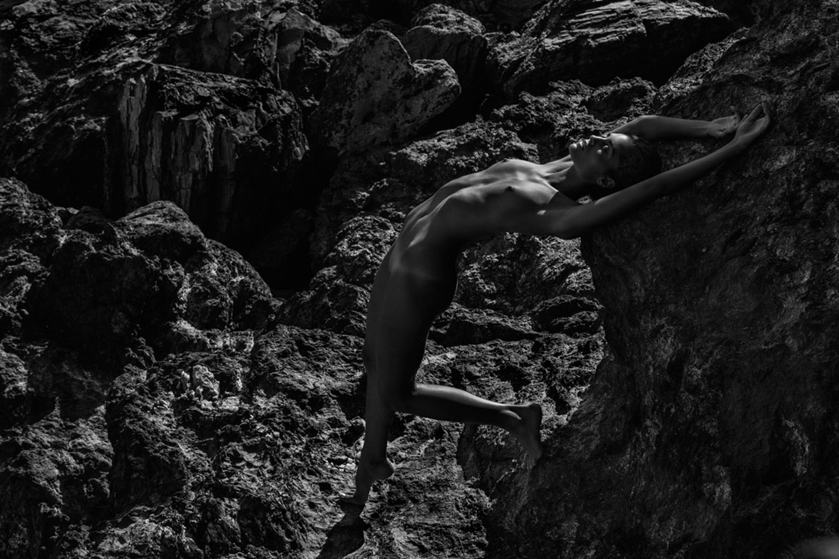 Sara Ruiz Gonzalez by Pablo Almansa - Box Nu Project Sara Ruiz Gonzalez by Pablo Almansa - Box Nu Project