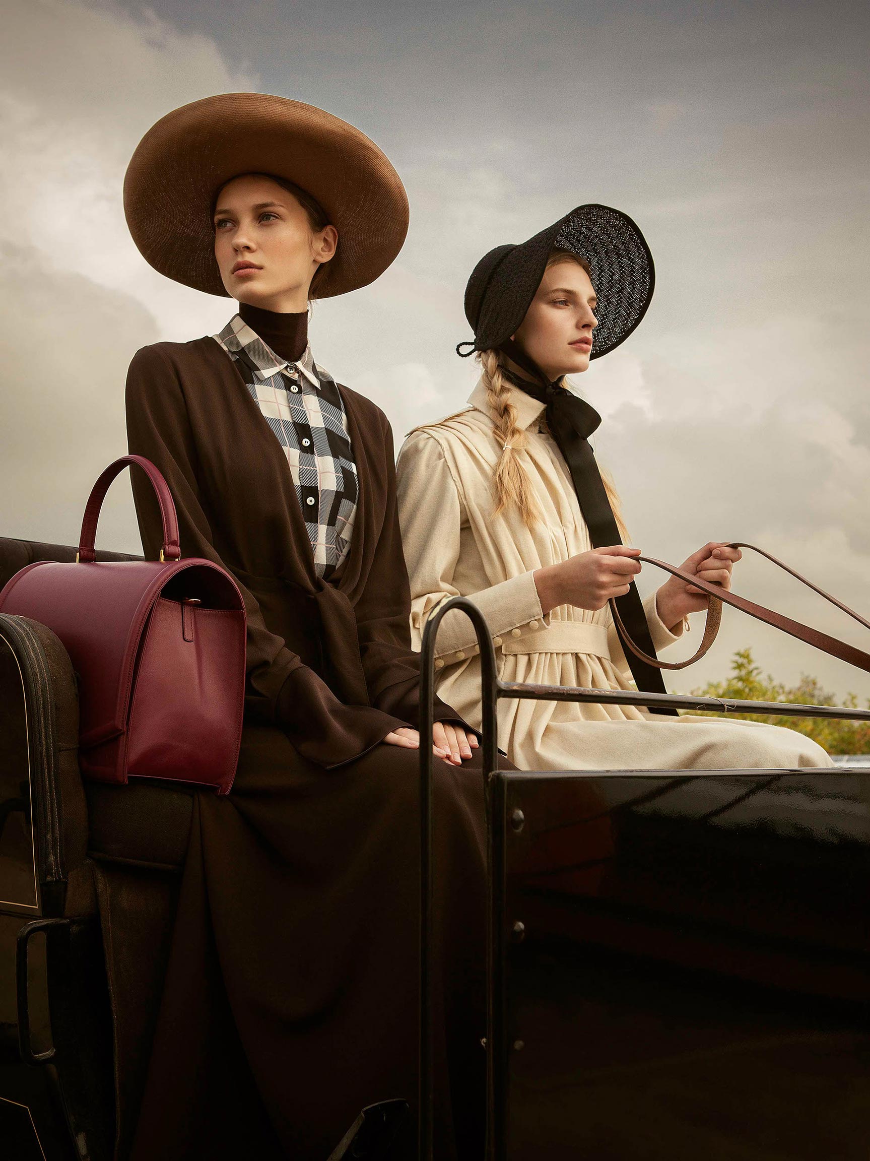 Амиши / Ieva Palionyte and Marie Konor by Santi Esteban / Mujerhoy Magazine Амиши / Ieva Palionyte and Marie Konor by Santi Esteban / Mujerhoy Magazine
