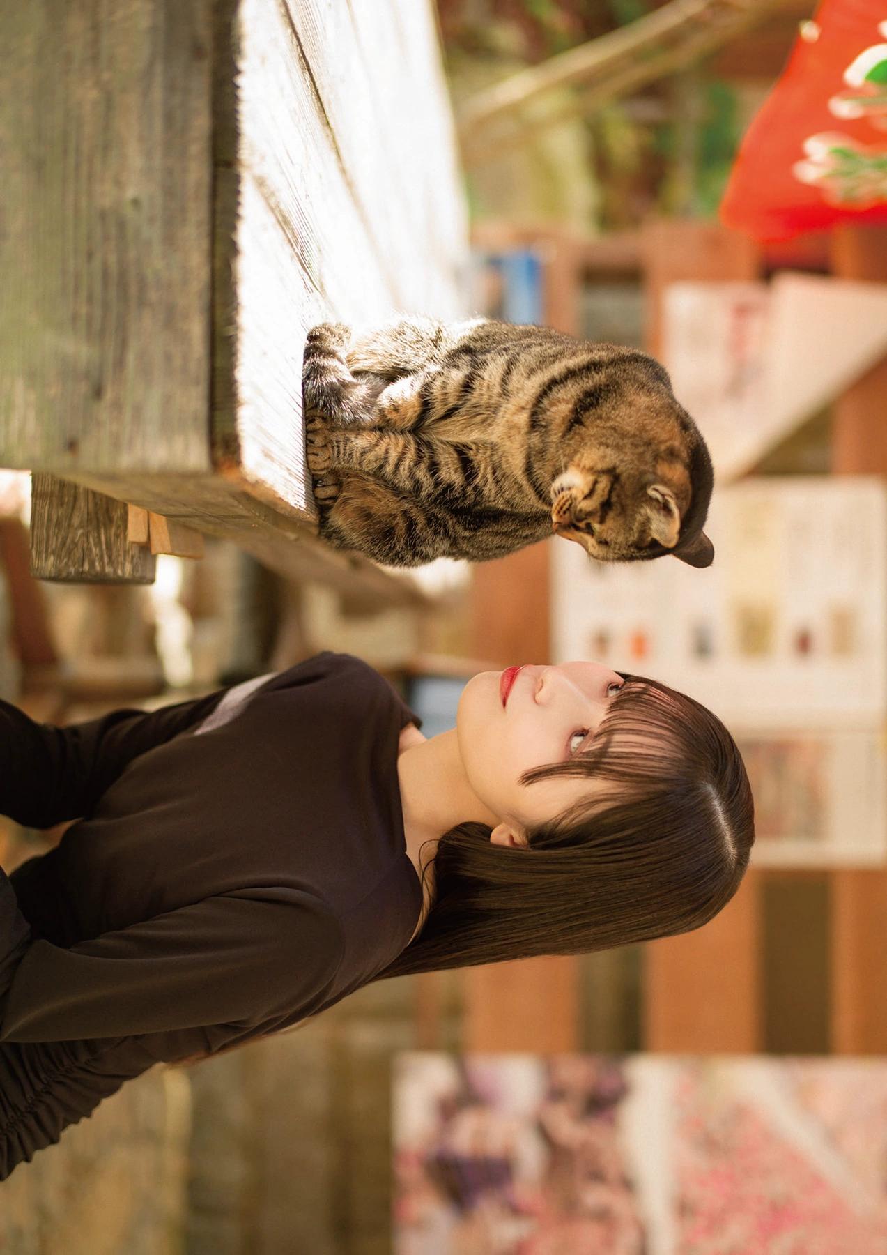 Kotoko Sasaki 佐々木琴子, 1st写真集 「明け方の夢」 Set.01(38)