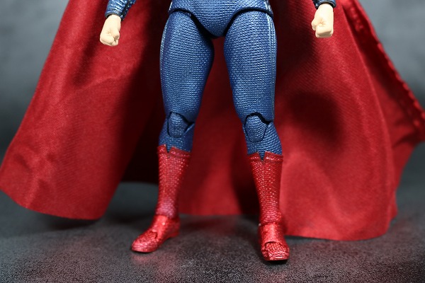 Justice League DC - Mafex (Medicom Toys) - Page 3 E9VkJfZ7_o