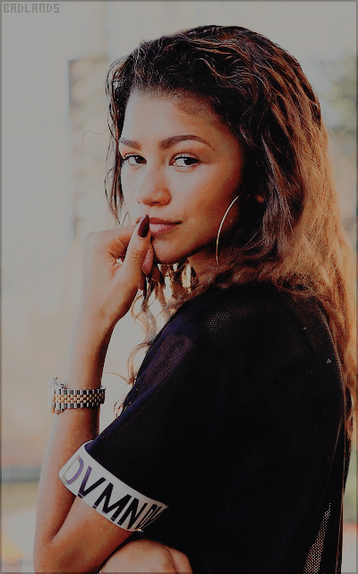 Zendaya OhYOZ7KA_o