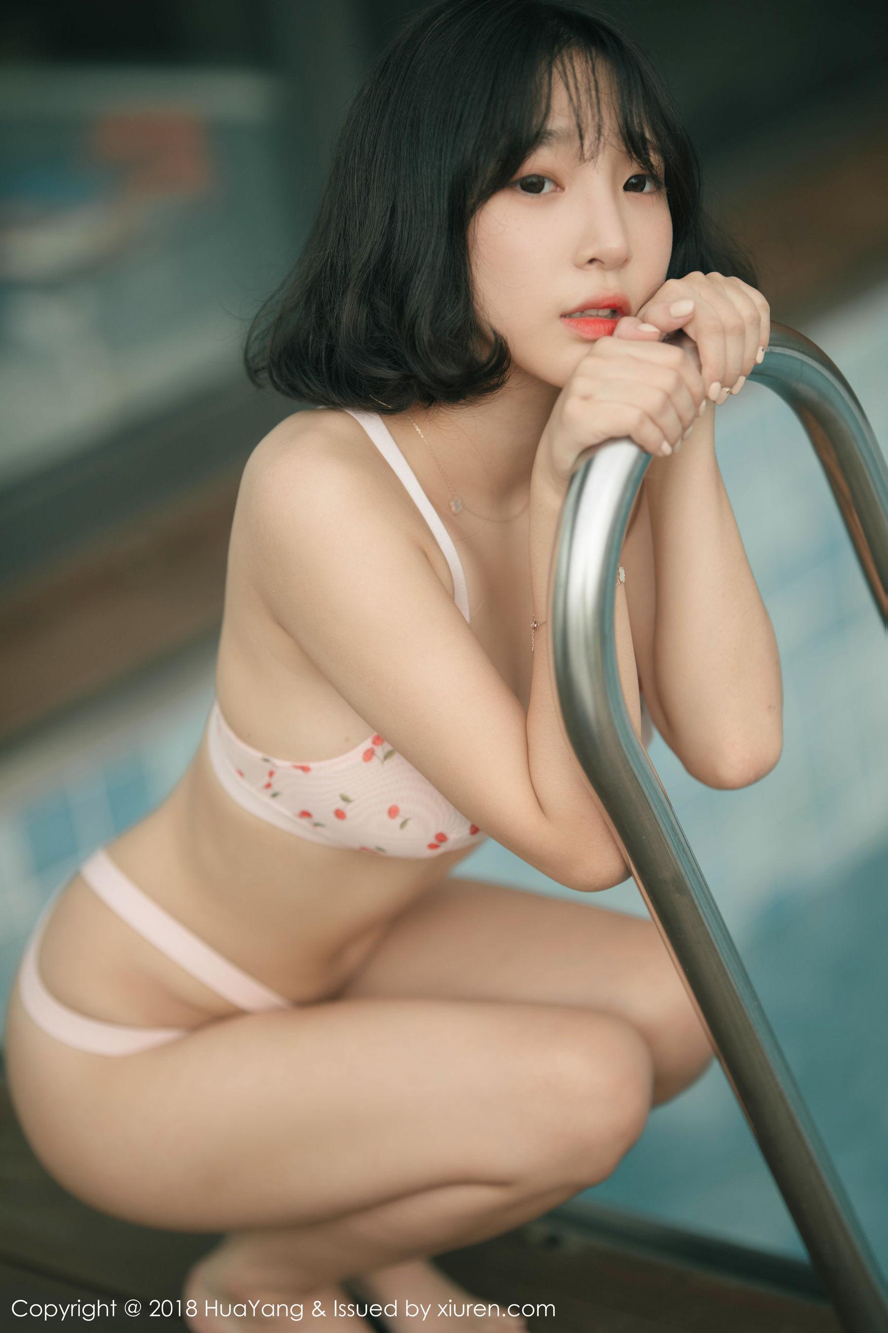 模特_卿卿《韩国妹子》 [花漾HuaYang] Vol.085 写真集(33)