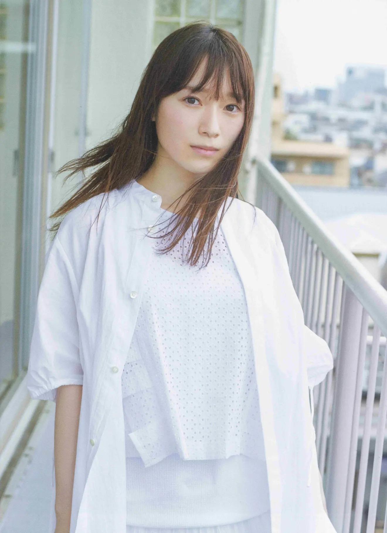 Rena Moriya 守屋麗奈, B.L.T Graph 2020年8月号 Vol.58(3)