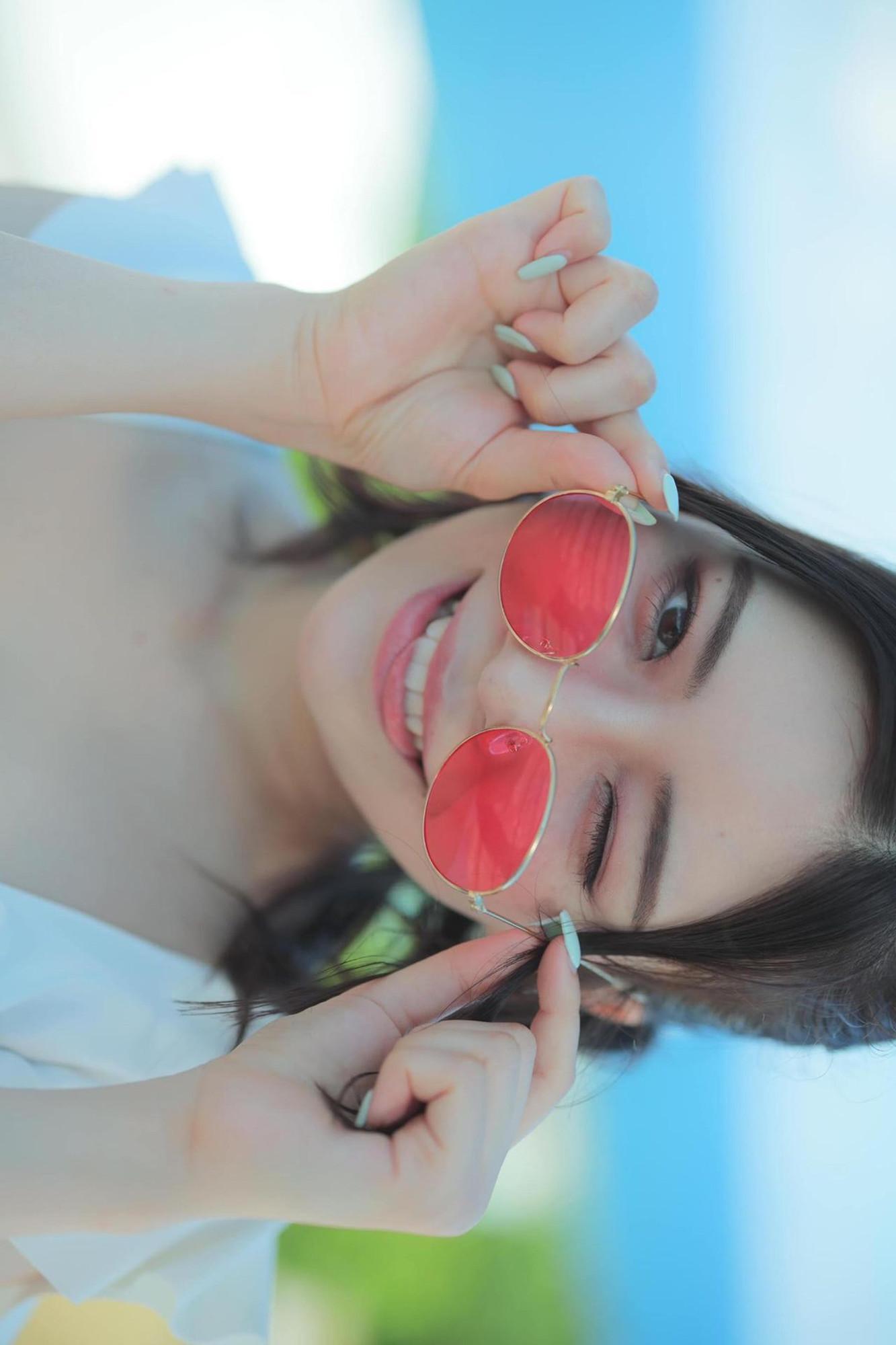 Rei Kamiki 神木麗, 写真集 ひとつなぎBOOKS 「Ather Vol.1」 Set.02(10)
