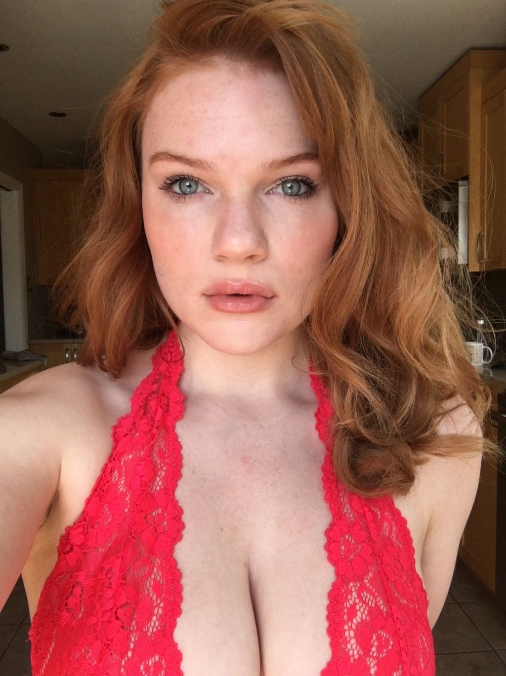 SEEING RED & FRECKLES...11 Fa7CYKJ4_o