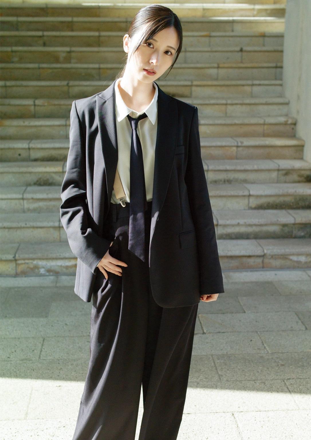 Kotoko Sasaki 佐々木琴子, 1st写真集 「明け方の夢」 Set.01(11)