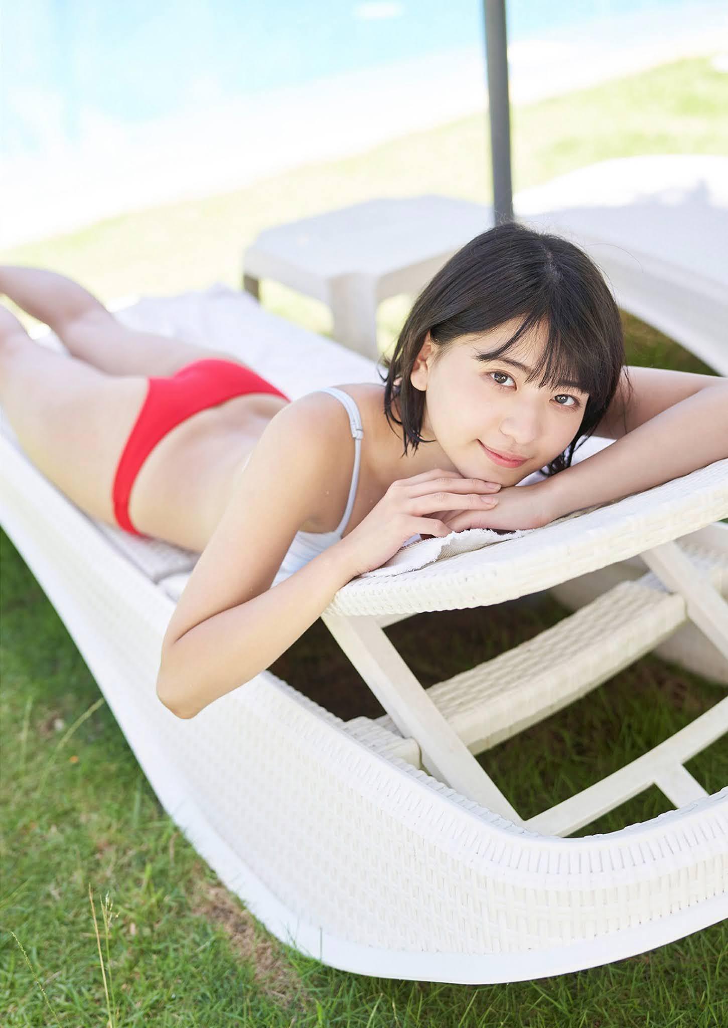 Minami Yamada 山田南実, Young Jump 2021 No.04-05 (ヤングジャンプ 2021年4-5号)(6)