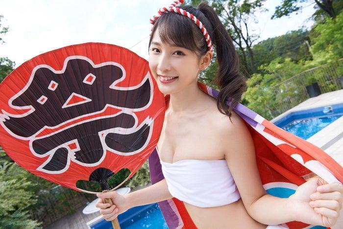 Aya Kawasaki 川崎あや, Young Jump 2019 No.47 (ヤングジャンプ 2019年47号)(12)