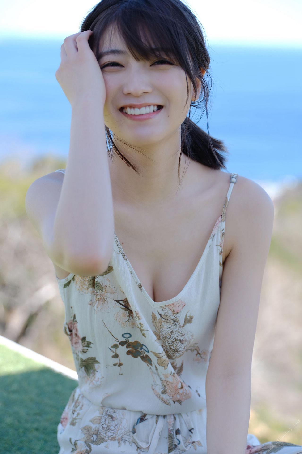 Mio Kudo 工藤美桜, ＦＲＩＤＡＹデジタル写真集 「輝きながら……」 Set.04(6)