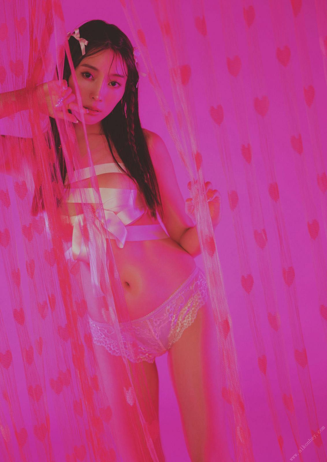 Tomomi Morisaki 森咲智美, PECHE監修 写真集 『LOVE ART』 Set.02(29)